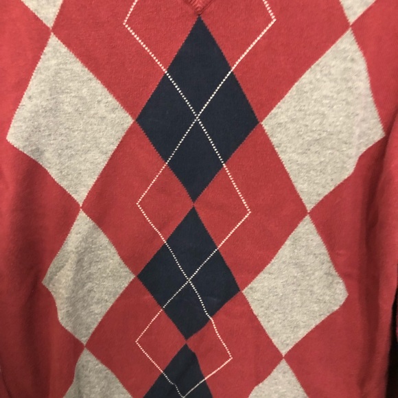 Men’s Old Navy Cranberry Argyle Sweater Med o - Picture 3 of 6